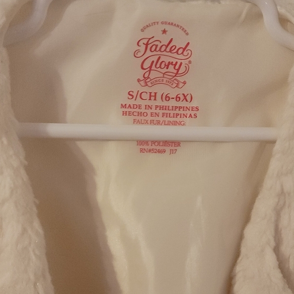 FADED GLORY Girls Youth Size Small 6- 6X Off White Faux Fur Open Front Vest - Picture 6 of 11
